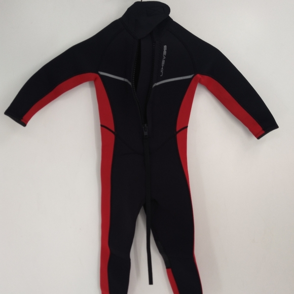 Seaskin Wet Suit - Picture 2 of 8